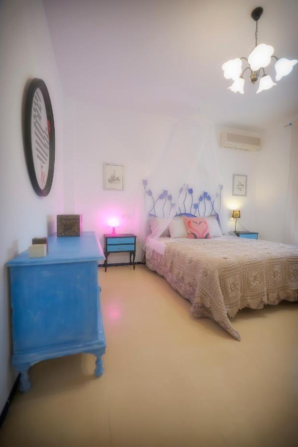 La Casina De Micaela Villa Perales del Puerto Kültér fotó